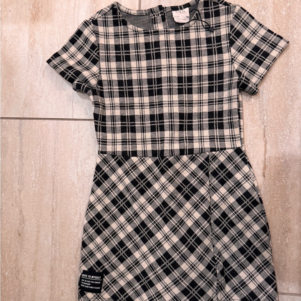 Zara girls Black and White romper/ dress kids size 7
